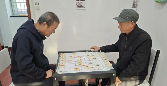 王益区：关爱“一老一小” 托起“朝夕美好”_腾讯新闻