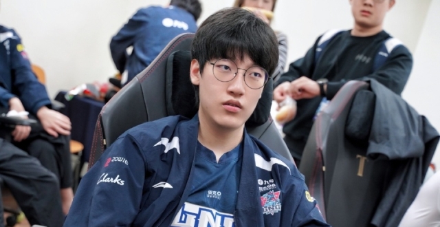 电竞更多>>32万人次到京山观赛 湖北首届"村网"圆满落幕曼联0-3曼城