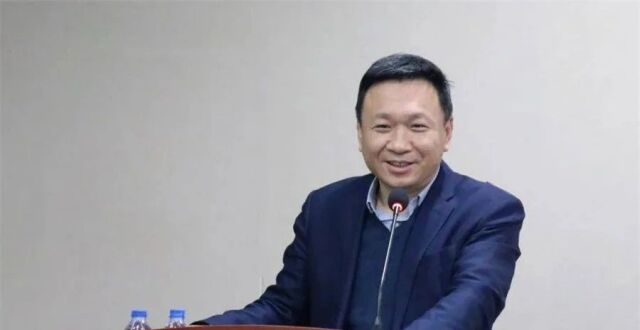 北汽老将张建勇，也是最年轻的国有汽车集团“舵手”｜本周人物_腾讯新闻