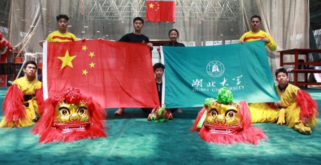 难度满分！湖北大学北狮队斩获世界级冠军_腾讯新闻