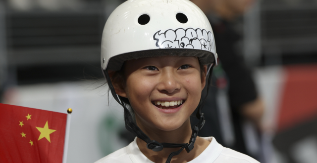 巴黎奥运中国军团最年长的竞走名将刘虹 & 最年幼的11岁滑板女孩郑好好_腾讯新闻