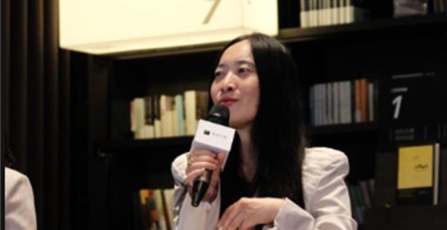 《林中空地》：书写女性之间的互助与情谊_腾讯新闻
