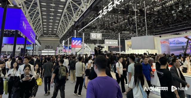 极氪领克完成股权交割，新集团成立！今年目标：年销71万辆_腾讯新闻