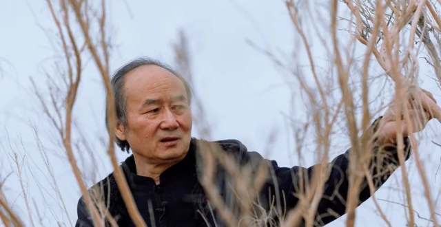 作家刘亮程：在大时代里做一个最慢的人_腾讯新闻