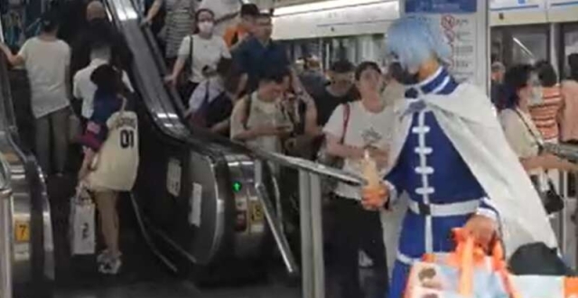 “COS玩家”云集，上海暑期成“二次元”旅游目的地_腾讯新闻