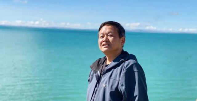 访谈|中国报告文学学会主任徐剑：重大题材的书写是有坐标的_腾讯新闻