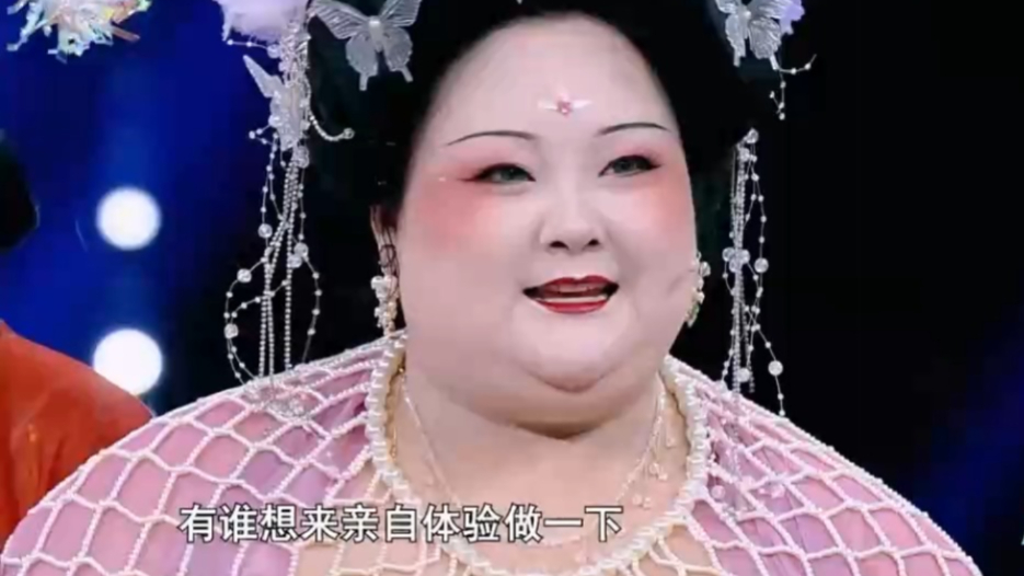 “调皮帆”太逗了，现场把蒲扇当苍蝇拍，高海宝被整得哭笑不得_腾讯新闻