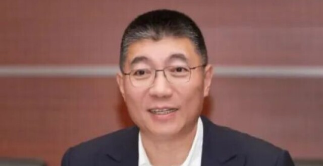 中央戏剧学院院长郝戎，主动投案_腾讯新闻