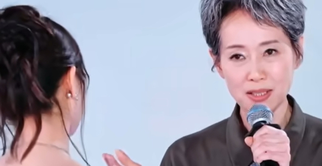 乘风2025：叶童回应怼房琪事件，既反击了年龄歧视，又凸显高情商_腾讯新闻