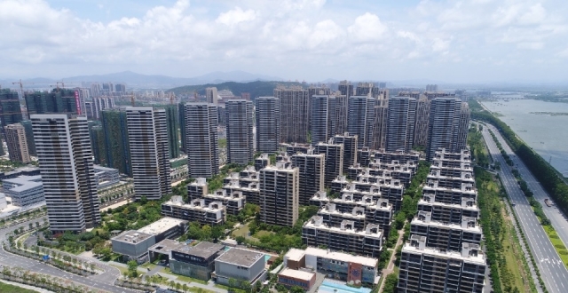 珠海一楼盘“5折”卖房背后：“限跌令”没取消，开发商八仙过海_腾讯新闻