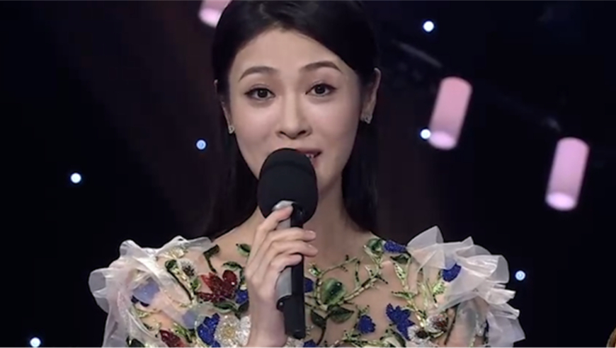 青年歌手李允儿现场炫技,云南民歌张口就来,这高音真是太绝了