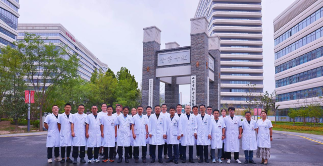 育才兴医丨陕西省县级医疗机构骨干医疗技术人员培训班及少数民族科技骨干培训项目结业汇报考评在西安市红会医院顺利举行_腾讯新闻
