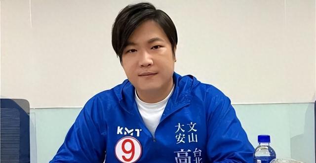 前蓝营青年高扬凯转投民进党罢赖士葆，前战友呛：甘心沦为绿营夺权棋子_腾讯新闻