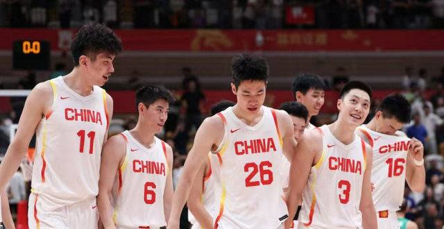 锋无力！朱俊龙登场26分钟交出0分 郭士强会考虑递补人选吗？_腾讯新闻