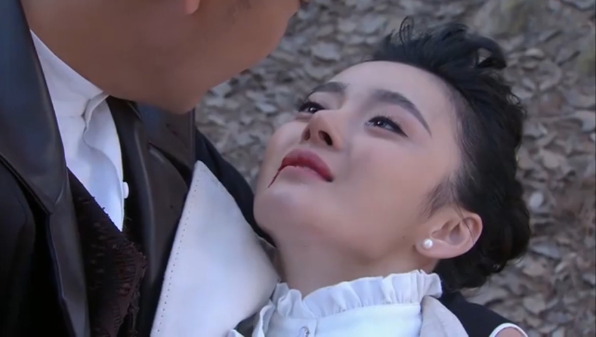 翻盘:大哥要结婚了,女鬼子得知后心如死灰,放弃大哥