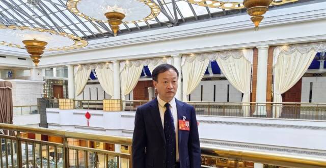 四川省人大代表刘志勇：建议全面支持泸州建设国家产教融合试点城市｜代表委员在这里_腾讯新闻