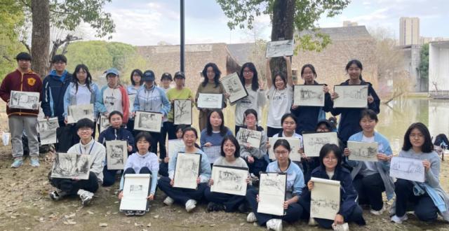 高中双休能干啥？杭州一群学生去了这里：比通知双休还开心_腾讯新闻