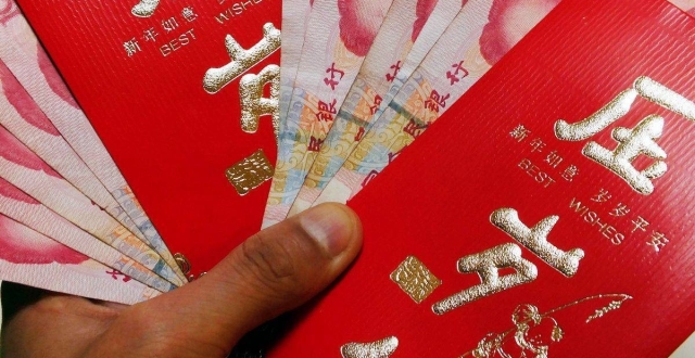 过年发红包有讲究，给孩子红包不当着父母送就等于白送_腾讯新闻