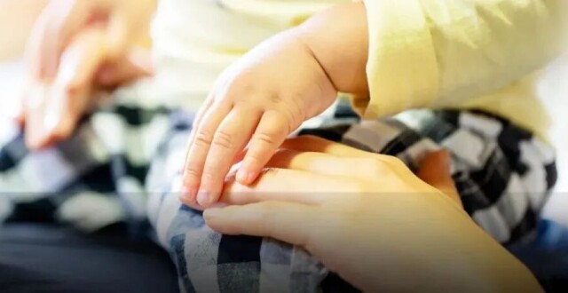 孩子时不时用手抓挠下面，是不是悄悄感染了？_腾讯新闻