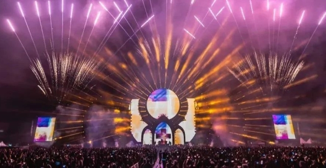 2024百威风暴电音节演出阵容&双日LINE-UP时间表公布！_腾讯新闻