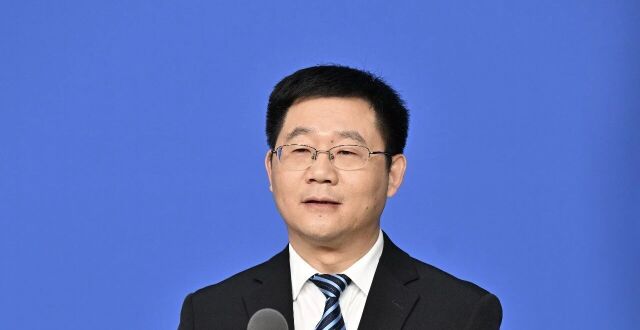 省人大代表周锋：加快转型升级 提升铝产业含新量含金量含绿量_腾讯新闻