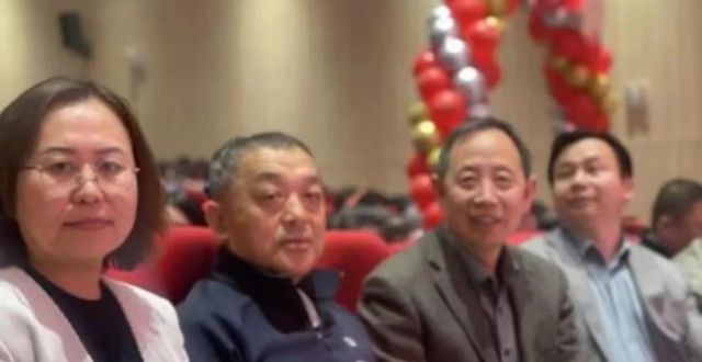 十八显担当，青春向未来——石家庄城市建设学校成人礼仪式腾讯新闻 