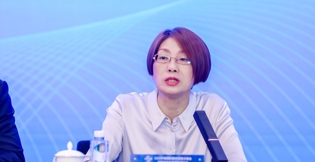 北京银行曾颖：将在服贸会打造“数字京行集智绽放”特色专题展览_腾讯新闻
