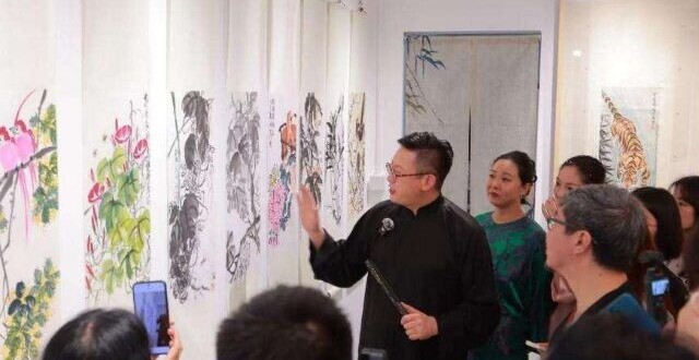 刘少白师生绘画作品展亮相广州_腾讯新闻
