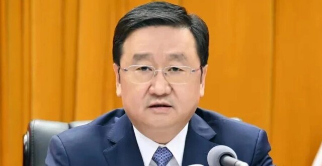 王新伟当选辽宁省省长_腾讯新闻