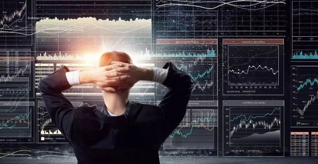 A股失守3200点！分化行情下的布局机会在哪里？_腾讯新闻