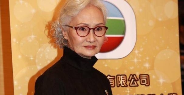 再无“阿妈”雪妮——她用一生，把配角演成了主角_腾讯新闻