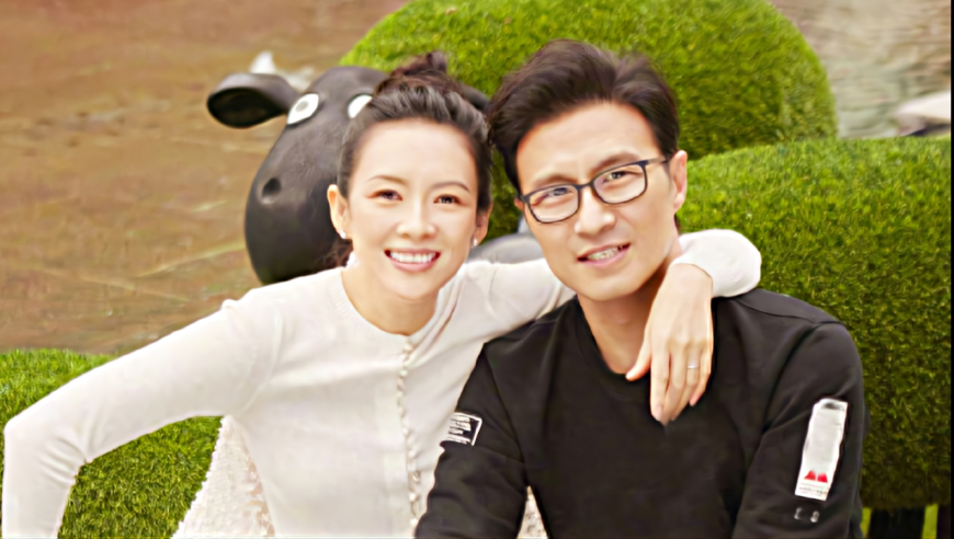汪峰章子怡情变时间节点,去年11月12月两人先后摘下婚戒
