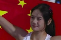 女子100米栏决赛，中国选手张可依13.51s夺冠，再次刷新赛会纪录，符艺嘉13.94s位列第四！_腾讯新闻