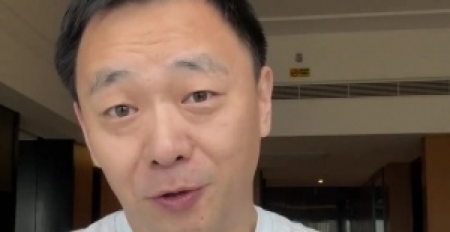 越位争议？颜强：历史总会掩埋细节，大家只会记住皇马的魔幻晋级_腾讯新闻