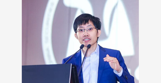 摩尔线程暴涨超425%，移动、电信、梁文锋都赚翻了缩略图