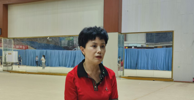 丁欣怡郭崎琪奥运夺冠背后的故事：中国艺体两次突破都和64岁的她有关_腾讯新闻