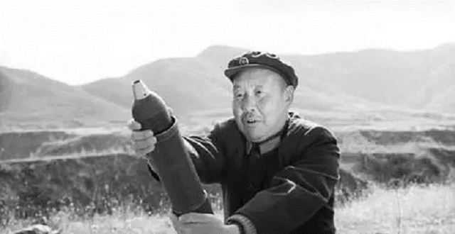 没有瞄准镜，红军神炮手怎么练出来的？让敌军以为撞上了天兵天将_腾讯新闻