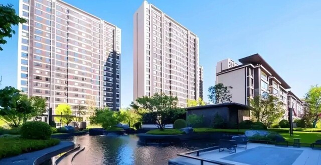 2025买房避坑指南：房价再降也别踩这5个坑！多花几十万的教训太痛了_腾讯新闻