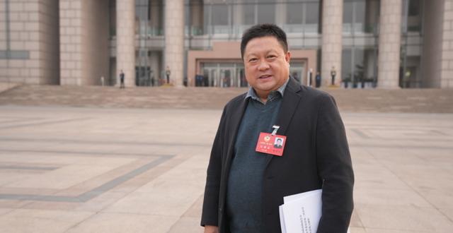 省政协委员董方军：建议设立省级特色农业产业发展基金_腾讯新闻