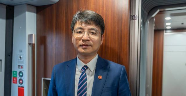 全国政协委员张桥：建议推动高新区与高校“双向奔赴”_腾讯新闻