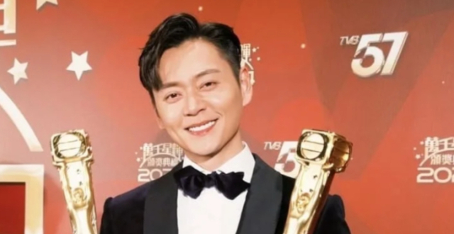 TVB新晋视帝张振朗：从路人甲死尸乙演起，有几年倒霉到自觉不适合做演员_腾讯新闻