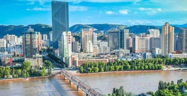 流程再造破壁垒 协同发力促提升 城关区以“高效办成一件事”改革打通服务堵点_腾讯新闻