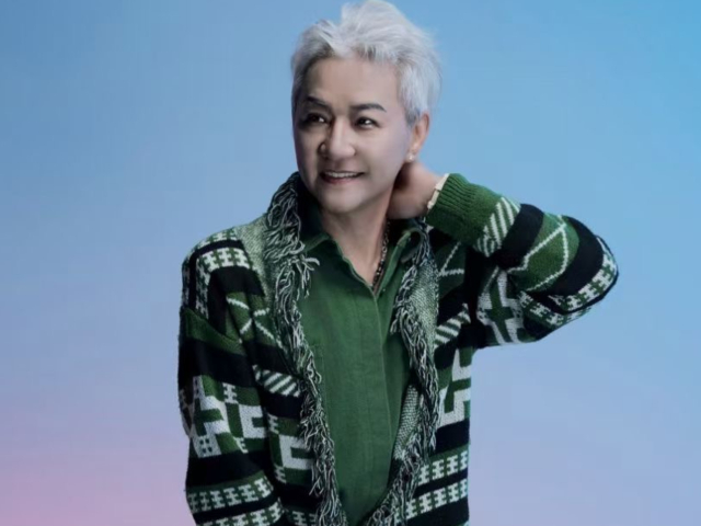 我74岁了!冻龄摩登爷爷又火了!