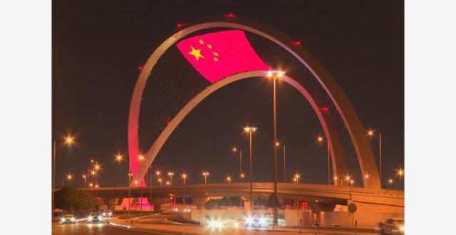 年味浓浓！世界多国地标性建筑亮起“中国红”_腾讯新闻