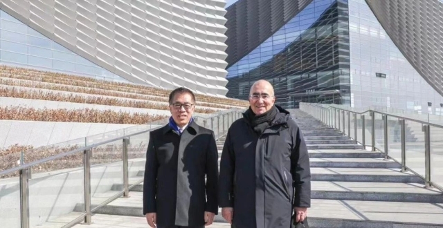 王宁院长在北京艺术中心会见巴西驻华大使高望_腾讯新闻