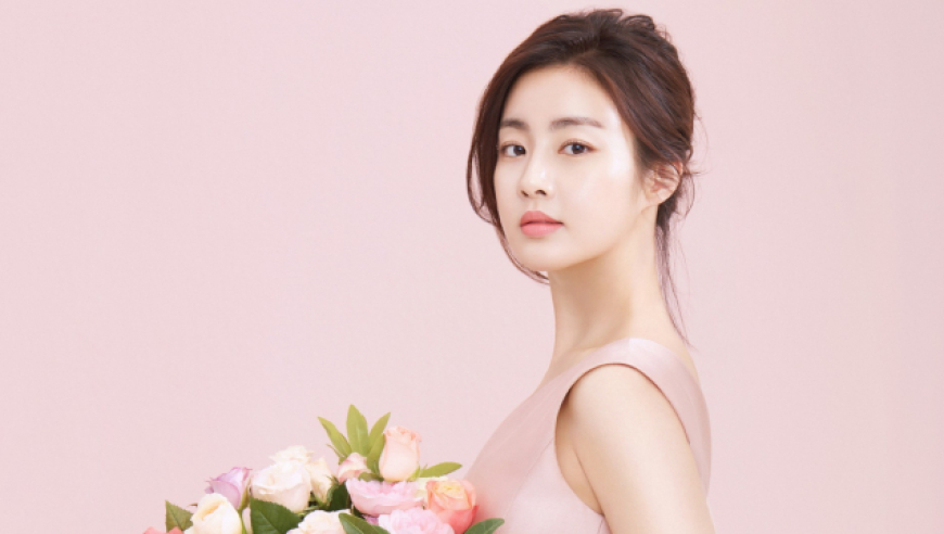 演员姜素拉公开孕肚写真,宣布怀二胎,曾是玄彬前任现与素人结婚