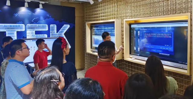 保利威白剑：今年的核心战略是“视频+AI”_腾讯新闻
