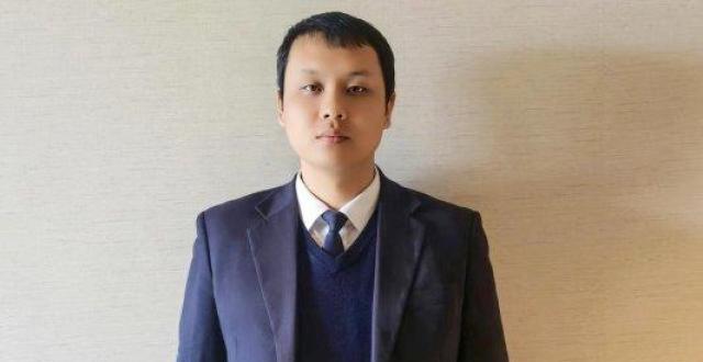 【云端之上】杨永恩：每次飞行任务都是一份沉甸甸的责任_腾讯新闻
