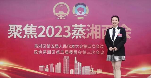 人民的代表丨刘炫伶：做公益热心人、群众满意好代表_腾讯新闻