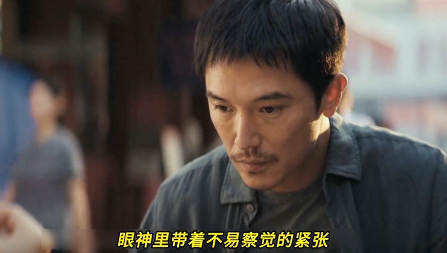 县委书记下乡暗访，竟撞见交警随意拦车罚款，愤怒找队长算账|县委大院_腾讯新闻